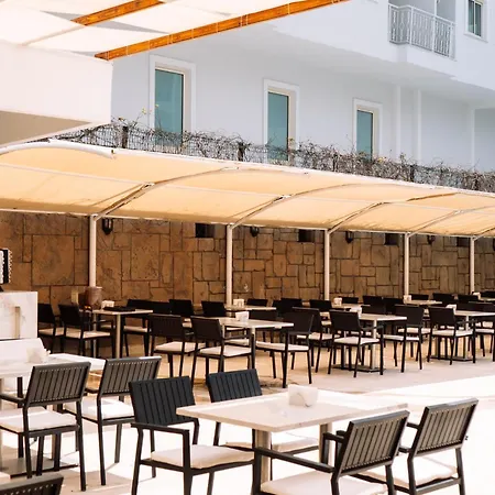 Beso Hotel 4*